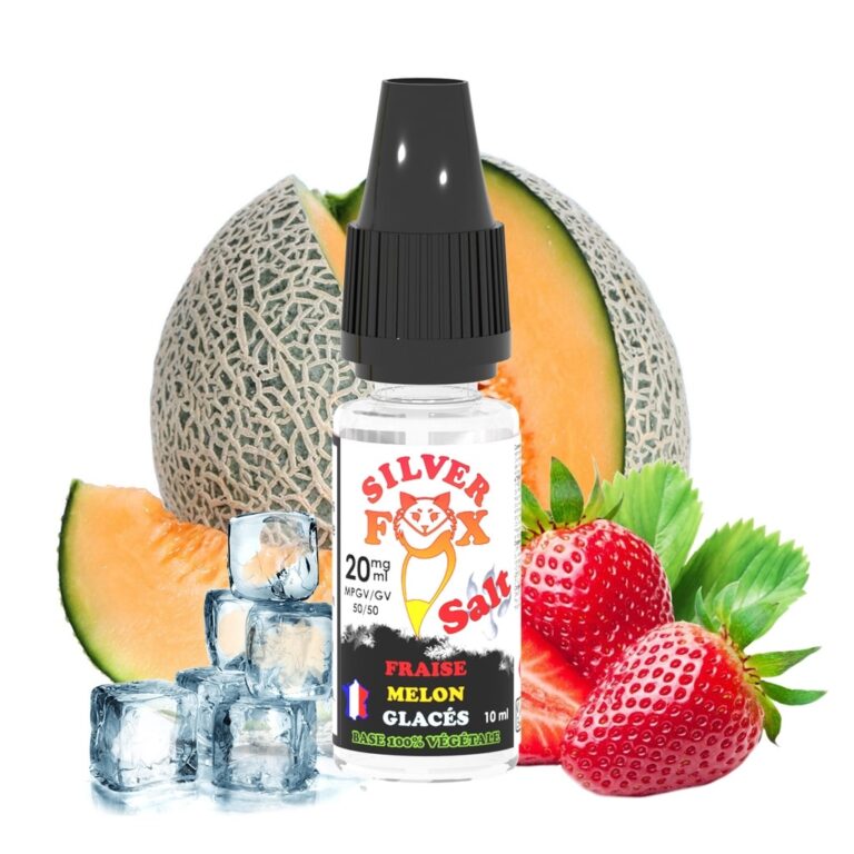 La bouteille de liquide pour vape, nommée « Vaping In Paris - Silver Fox - Fraise Melon SELS 10 ML E-Liquide », est entourée de fraises, de cantaloup mûr et de glaçons. Savourez le mélange revigorant à chaque gorgée.